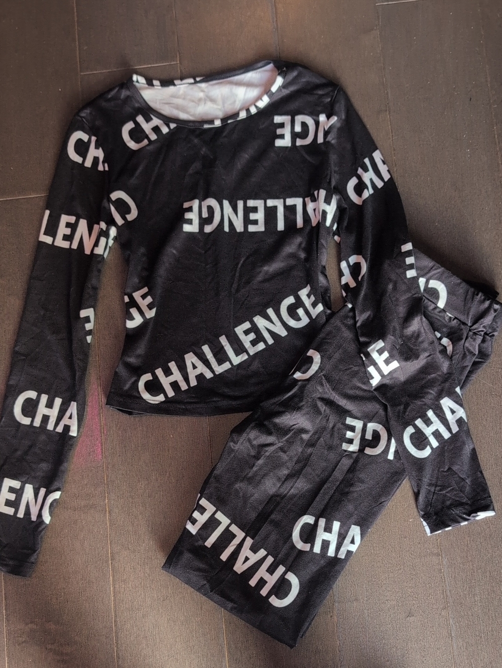 Ladies Black & White 'Challenge' Long-Sleeve Top & Leggings Set
